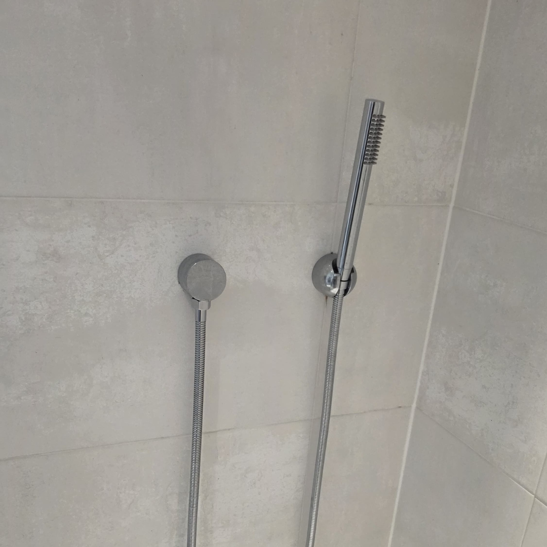 Bathroom Fitting (1)